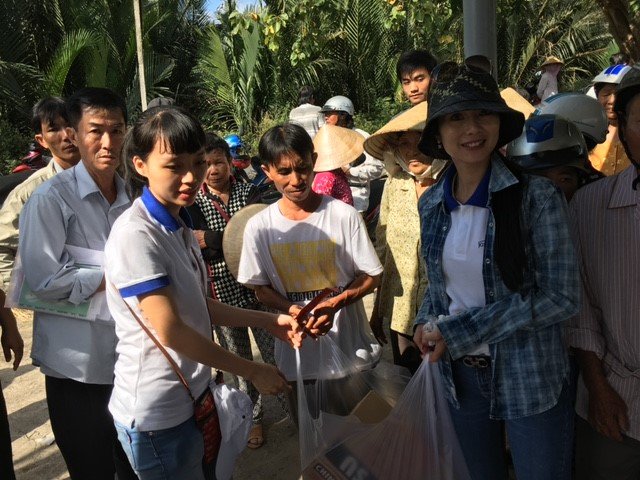 Mekong delta charity (4)